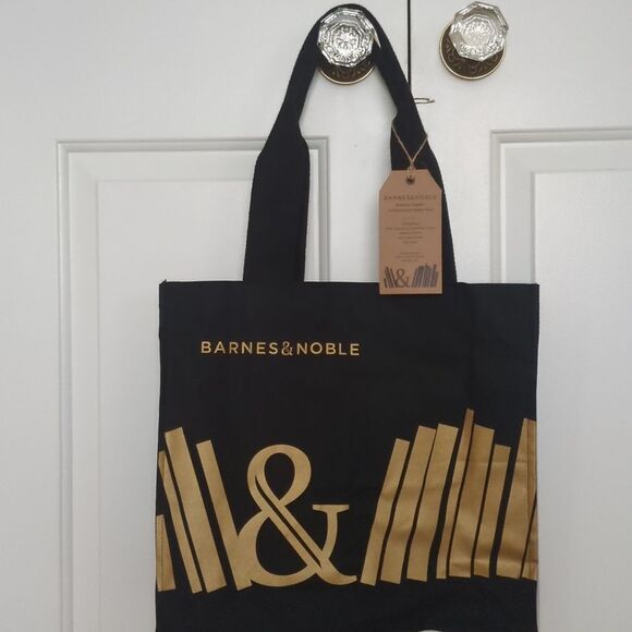 Barnes and Noble tote bag - Picture 2 of 9